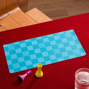 Labubu Let’s Checkmate XL Desk Mat – 80 × 40 cm | Premium Bureau- & Gamingmat