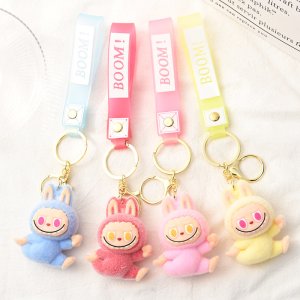 Labubu Sleutelhanger Kawaii – Pluche Accessoire met BOOM! Hoofdband (Blauw, Rood, Roze, Geel)