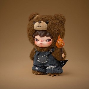 Hirono Living Wild – Fight for Joy Plush Doll | Artistiek Designer Collectible