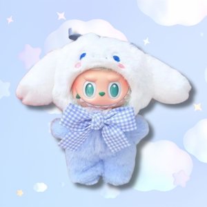 Labubu × Sanrio Cinnamoroll Cosplay Plush (17 cm) – Pastel Kawaii Knuffelfiguur